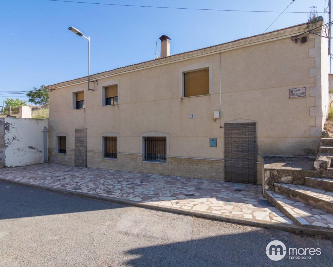 Casa de Pueblo - Venta - Algueña - CENTRO ALGUEÑA ESPAÑA
