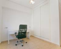 Sale - Bungalow - Arenales del sol - Tercera linea playa