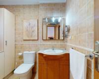 Sale - Bungalow - Elche - Campo de futbol