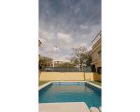 Sale - Bungalow - Elche - Campo de futbol