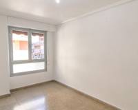 Sale - Flat - Elche - Plaza Madrid