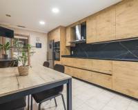 Sale - Flat - Elche - Torreta - Portalada