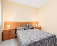 Sale - Flat - Santa Perpetua de Mogoda - Centro