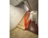 Sale - Garage - Elche - Raval - Puertas Coloradas