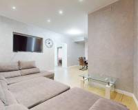 Sale - Ground floor apartment - Alicante - Altozano