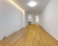 Sale - Ground floor apartment - Elche - Centro
