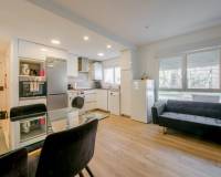 Sale - Ground floor apartment - Madrid - Pavones