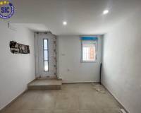 Sale - House - Requena - Comunidad valenciana
