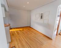 Sale - Penthouse - Elche - Plaza Crevillente-Juzgados