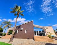 Sale - Single family house - Jacarilla