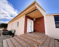 Sale - Single family house - Jacarilla