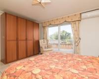 Sale - Single family house - La marina - Centro