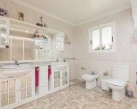 Sale - Single family house - Matola - Algoda-Matola-Llano de San José