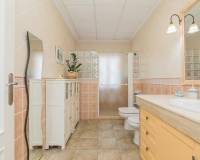 Sale - Single family house - Matola - Algoda-Matola-Llano de San José