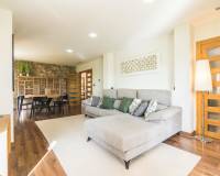 Sale - Single family house - Torrellano - Centro
