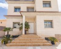 Sale - Single family house - Torrellano - Centro