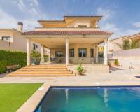 Sale - Single family house - Torrellano - Centro