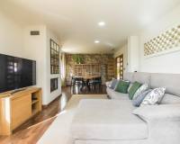 Sale - Single family house - Torrellano - Centro