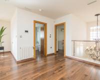 Sale - Single family house - Torrellano - Centro
