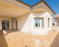 Sale - Single family house - Torrellano - Centro