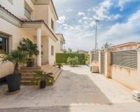 Sale - Single family house - Torrellano - Centro