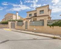 Sale - Single family house - Torrellano - Centro