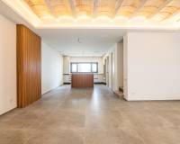 Sale - Triplex - Elche - Raval - Puertas Coloradas