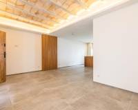 Sale - Triplex - Elche - Raval - Puertas Coloradas