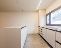 Sale - Triplex - Elche - Raval - Puertas Coloradas