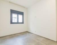 Sale - Triplex - Elche - Raval - Puertas Coloradas