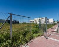 Sale - Urban Plot of land - Parla - La Ermita