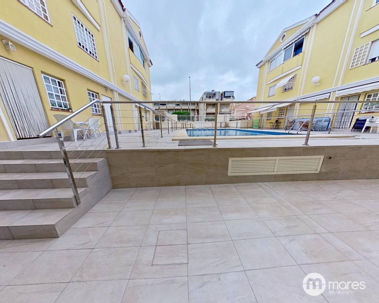 Terraced house - Sale - Santa Pola - Santiago bernabeu