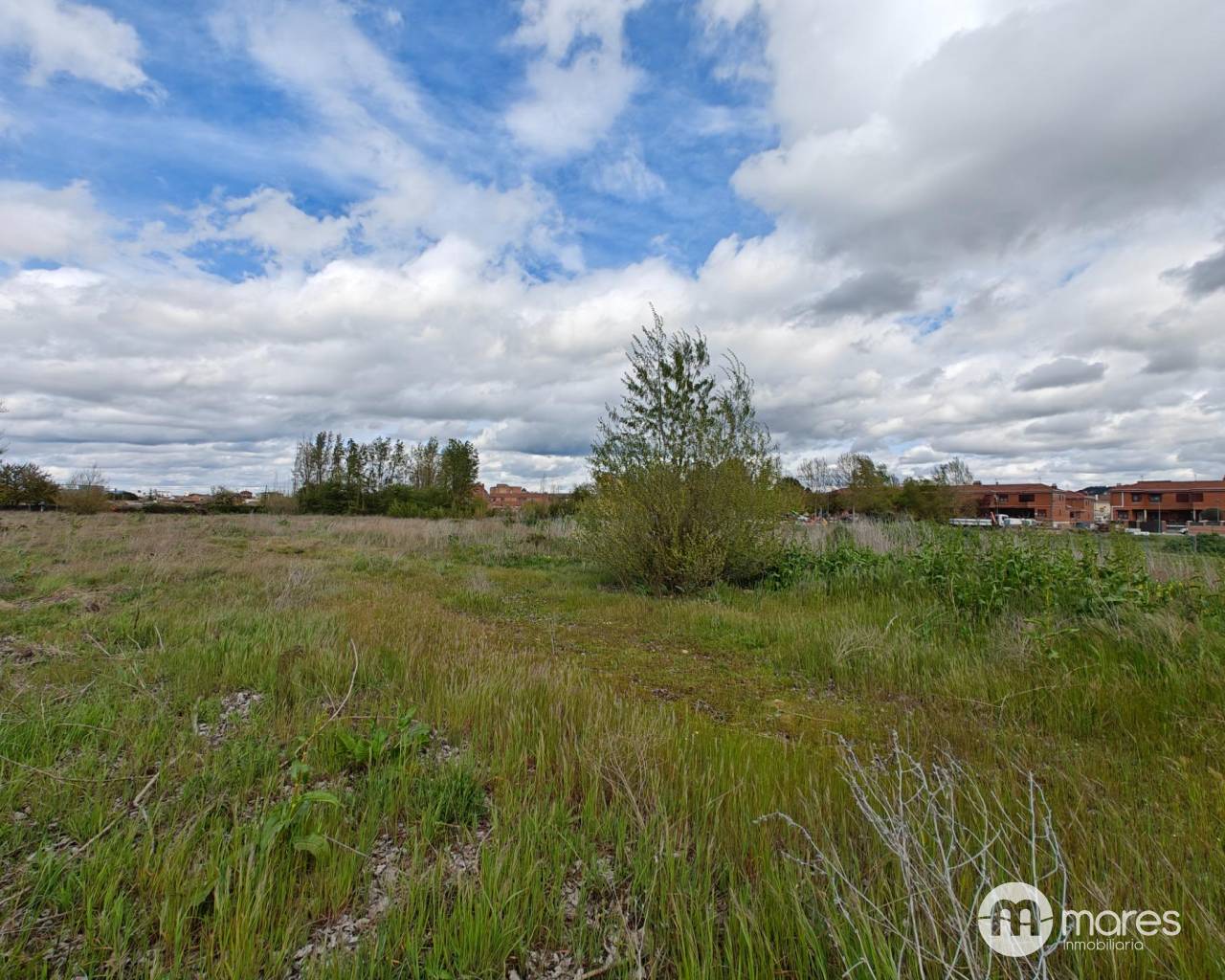 Urban Plot of land - Sale - Dueñas - Castilla y leon