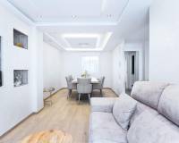 Venta - Casa Tipo Dúplex - Roquetas de Mar - Avenida Pintor Rosales
