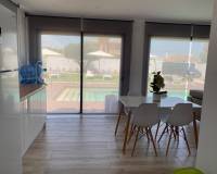 Venta - Chalet - Chiclana de la Frontera - Las Lagunas - Campano