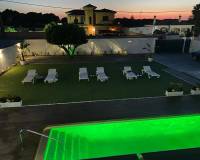 Venta - Chalet - Chiclana de la Frontera - Las Lagunas - Campano