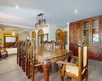 Venta - Chalet - Elche