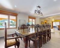 Venta - Chalet - Elche