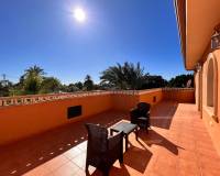 Venta - Chalet - Elche