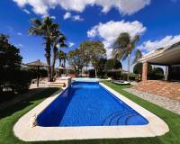 Venta - Chalet - Jacarilla