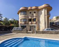 Venta - Chalet - Sant Boi de Llobregat - Marianao
