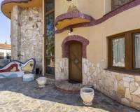 Venta - Chalet - Sant Boi de Llobregat - Marianao