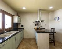 Venta - Chalet - Sant Boi de Llobregat - Marianao