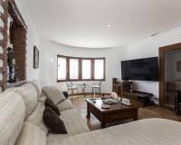 Venta - Chalet - Sant Boi de Llobregat - Marianao