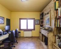 Venta - Chalet - Sant Boi de Llobregat - Marianao