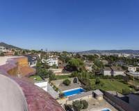 Venta - Chalet - Sant Boi de Llobregat - Marianao