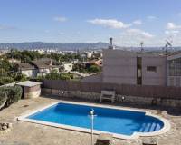 Venta - Chalet - Sant Boi de Llobregat - Marianao