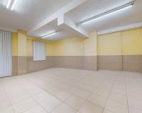 Venta - Local comercial - Elche - Corazon de Jesus