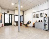 Venta - Local comercial - Madrid - Adelfas