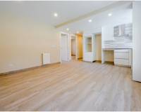 Venta - Planta baja - Madrid - Pavones